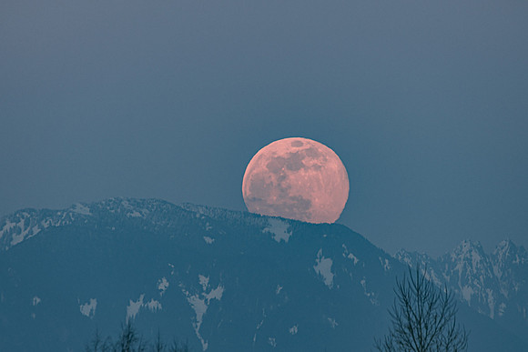 Moon04072020-7